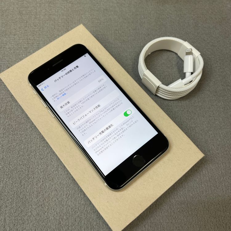 �Хåƥ꡼88% iPhone SE�裳���� 128GB �������饤�� ������SIM�ե꡼����̵��