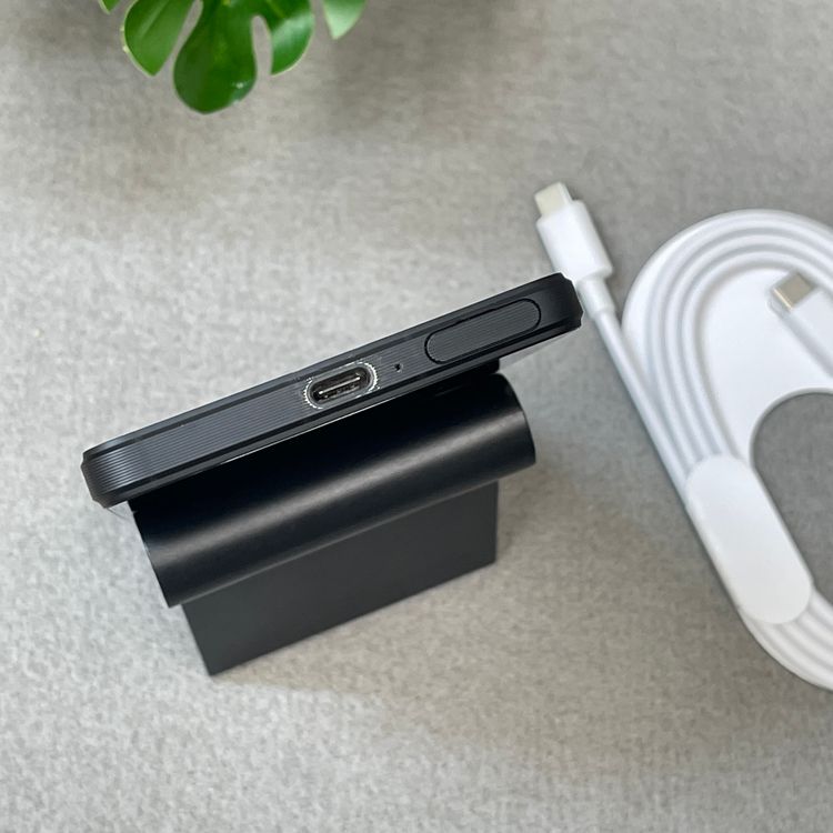 Sony Xperia 1 VI SOG13 256GB �֥�å� ������ SIM�ե꡼����̵��