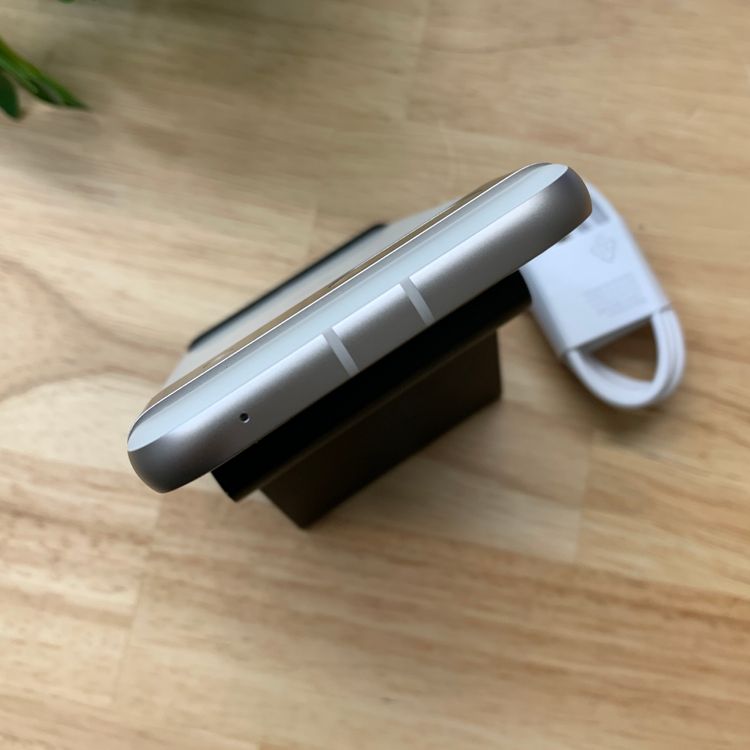 �Хåƥ꡼90% Google Pixel 8a 128Gb Porcelain ����SIM�ե꡼