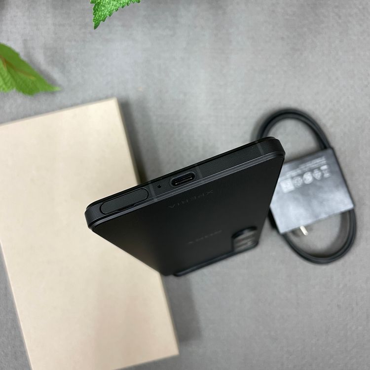 Xperia 1VI SOG13 256GB �֥�å� ������SIM�ե꡼ ����̵��