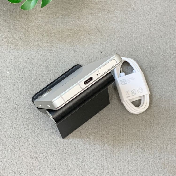 Xperia 5 V SO-53D 128GB �ץ���ʥ���С� ����SIM�ե꡼ ����̵��