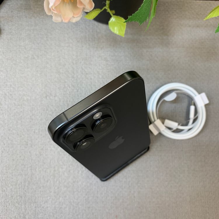 �Хåƥ꡼96% iPhone 15Pro 256GB �֥�å� ������ SIM�ե꡼����̵��