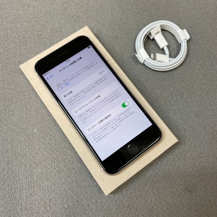 �Хåƥ꡼ 100% iPhone SE3 64GB �������饤�� ������ SIM�ե꡼ ����̵��