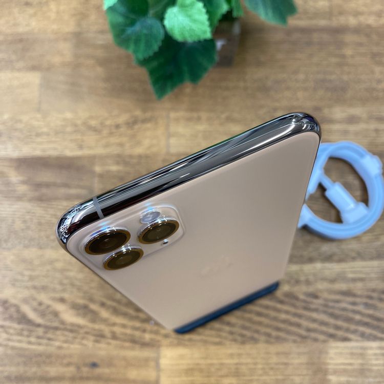 ���ʡ�̤���� iPhone11 ProMax 64GB ������� ������SIM�ե꡼ ����̵��