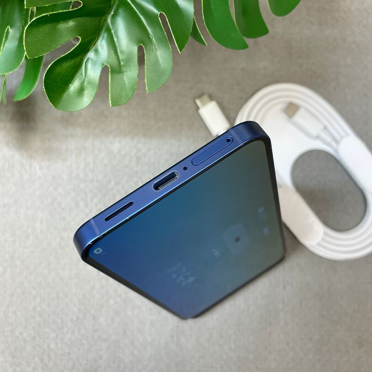 Galaxy S25 SC-51F �ͥ��ӡ� 256GB �ɥ����� SIM�ե꡼����̵��