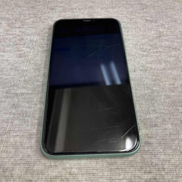 iPhone 11 64GB ꡼ AU  SIMե꡼