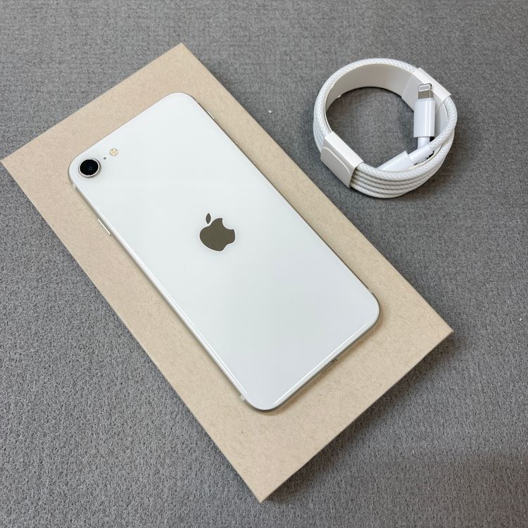 �Хåƥ꡼97% iPhone SE�裳���� 128GB �������饤�� ������SIM�ե꡼����̵��