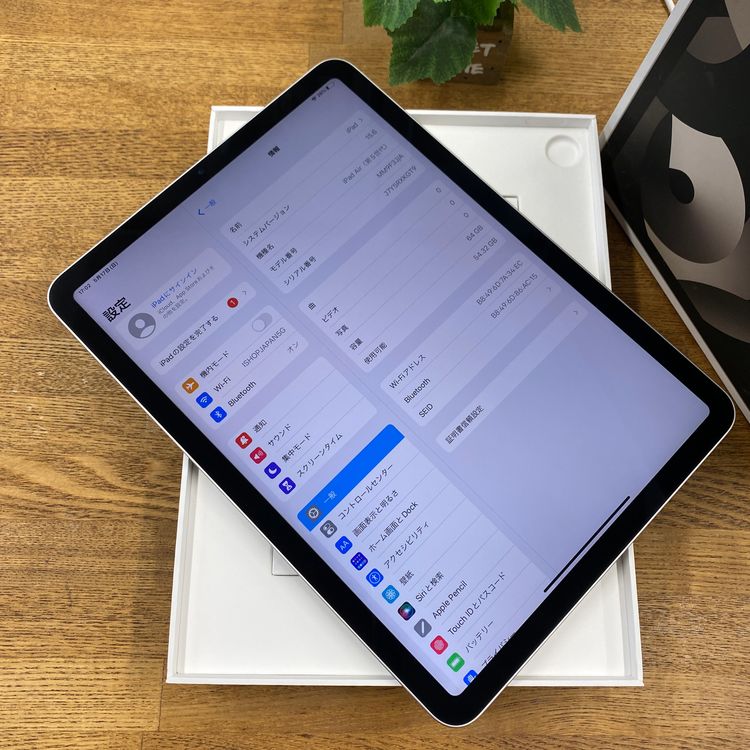 iPad Air(��5����) 64GB �������饤�� Wi-Fi��ǥ� ����̵��