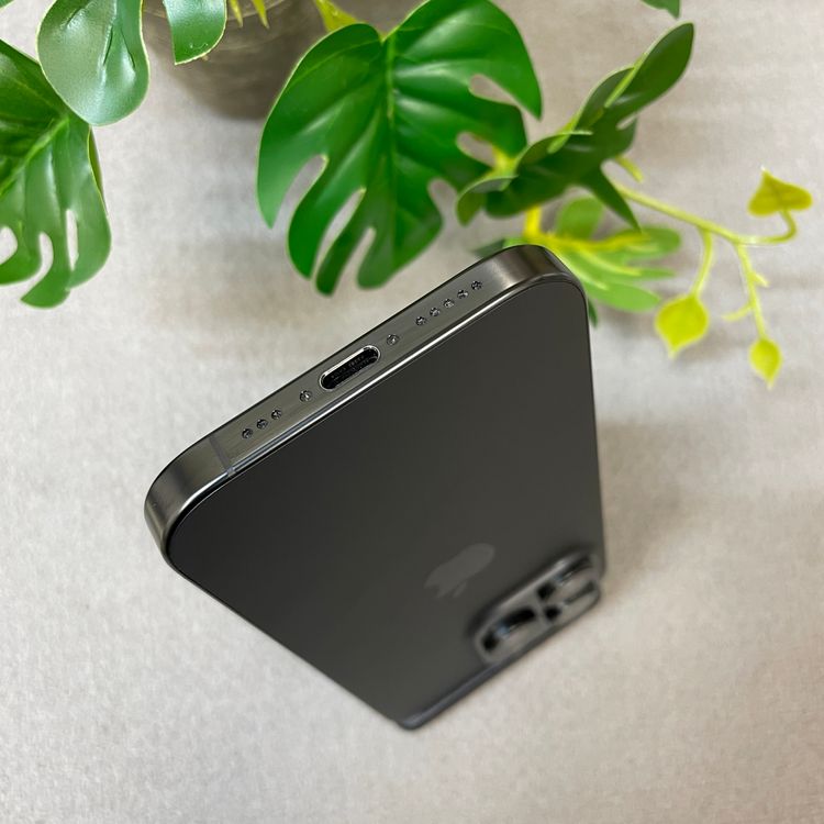 �Хåƥ꡼98% iPhone 16Pro 256GB �֥�å� ������ SIM�ե꡼����̵��