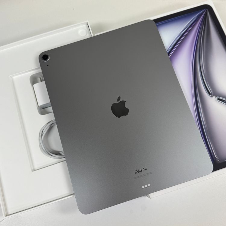 ����Ʊ�� iPad Air M2 256Gb  13����� Wi-Fi��ǥ� ����̵��