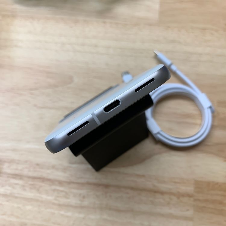 �Хåƥ꡼90% Google Pixel 8a 128Gb Porcelain ����SIM�ե꡼