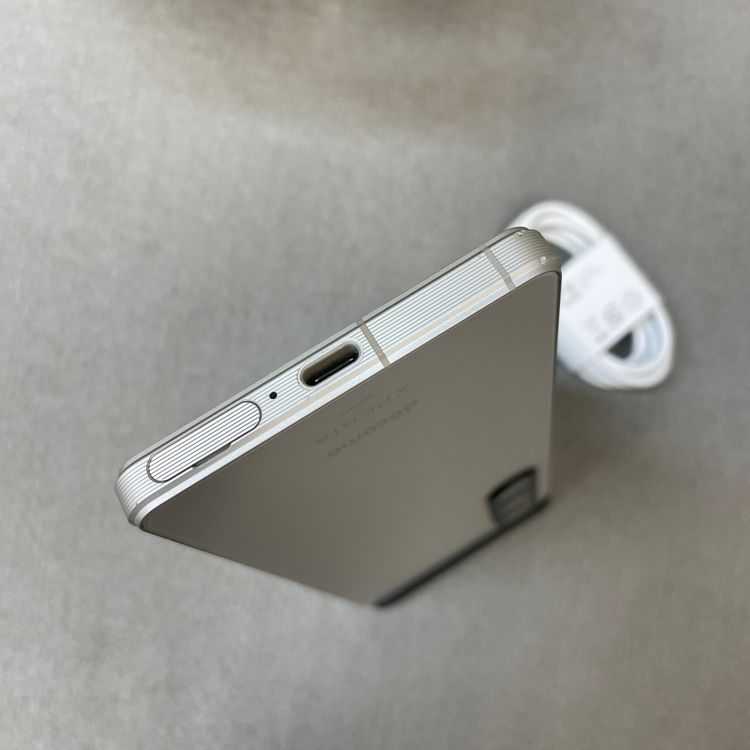 Sony Xperia 1 V SO-51D 256GB ����С� �ɥ����� SIM�ե꡼����̵��