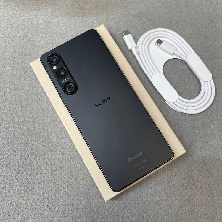 Sony Xperia 1 V SO-51D 256GB �֥�å� ������ SIM�ե꡼����̵��