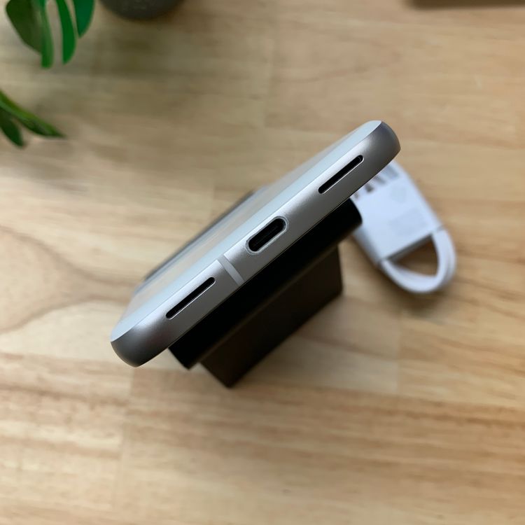 �Хåƥ꡼90% Google Pixel 8a 128Gb Porcelain ����SIM�ե꡼