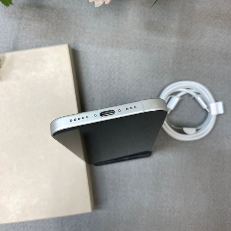 iPhone 16 256GB �ۥ磻�� ������ SIM�ե꡼ ����̵��