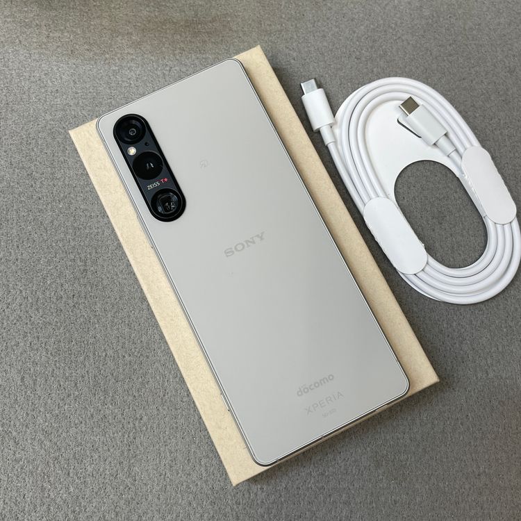 Sony Xperia 1 V SO-51D 256GB ����С� ������ SIM�ե꡼����̵��