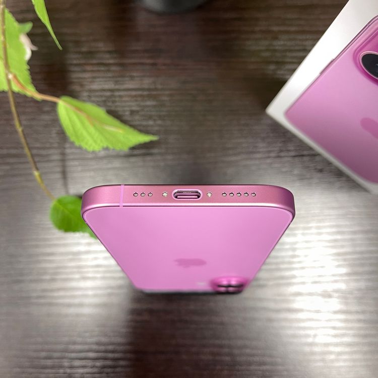 新品同様 iPhone 16  ピンク 128GB 国内版 SIMフリー 送料無料