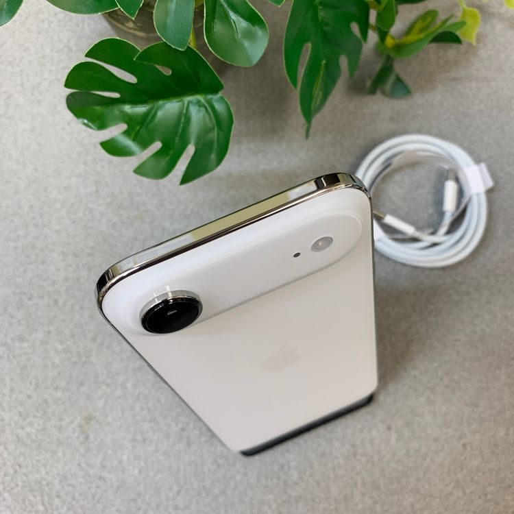 �Хåƥ꡼100% iPhone Air 256GB �ۥ磻�� Apple�� SIM�ե꡼����̵��