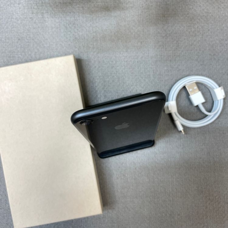 iPhone8 ���ڡ������쥤 64GB ������SIM�ե꡼����̵��