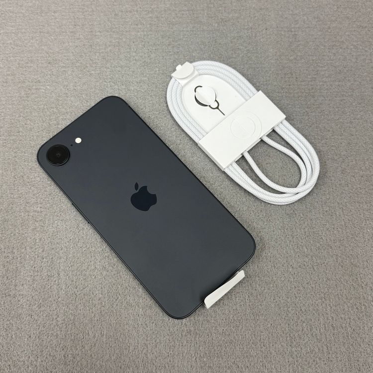 ���ʡ�̤���� iPhone 16e 256GB �֥�å� ������SIM�ե꡼ ����̵��