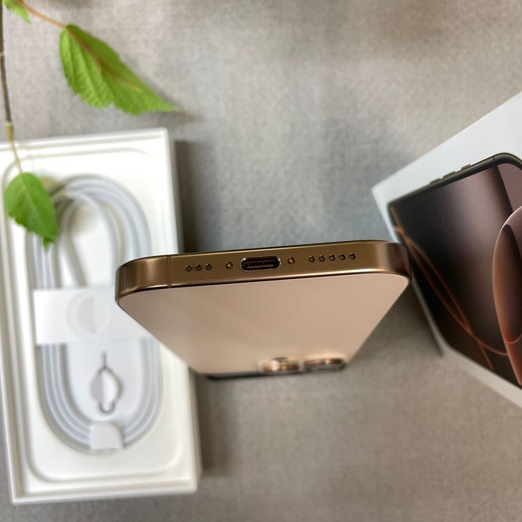 ����Ʊ�� iPhone16 Pro 128GB �ǥ����� ������ SIM�ե꡼����̵��