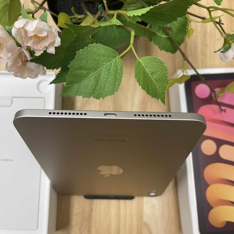 新品同様 iPad Mini A17Pro 256GB スターライト WiFi モデル 送料無料