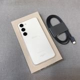 新品同様 Samsung Galaxy S23 クリーム 256GB 国内SIMフリー 送料無料