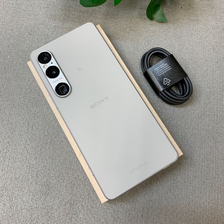 Sony Xperia 1 VI SO-51E 256GB �ץ���ʥ���С� �ɥ����� SIM�ե꡼