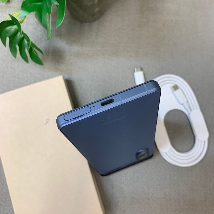 Xperia 5 V SO-53D 128GB �֥롼 ����SIM�ե꡼ ����̵��