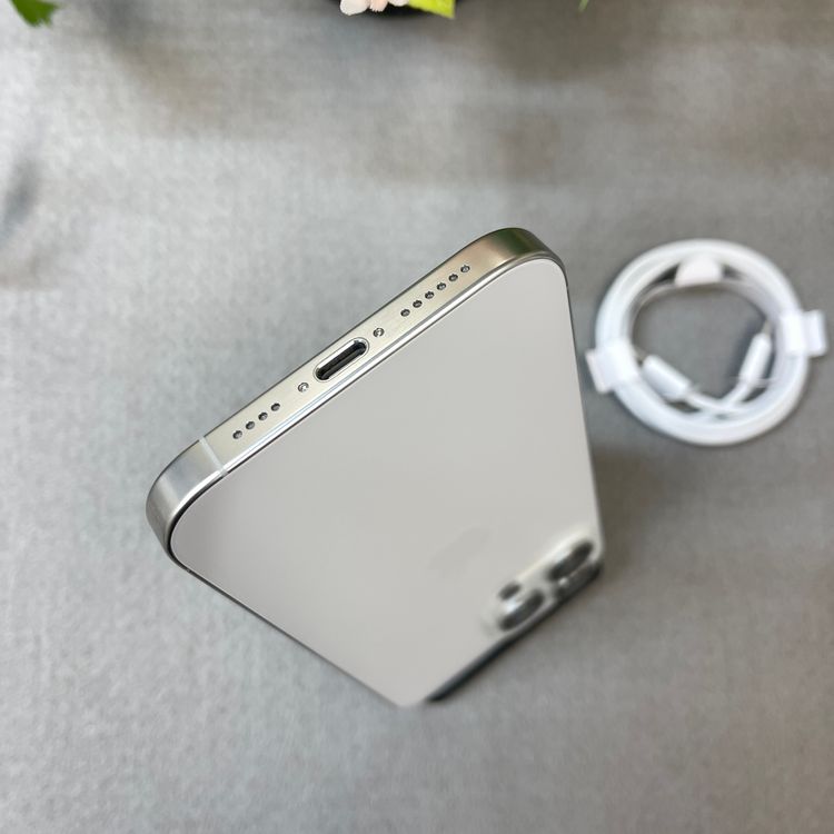 ����Ʊ�� iPhone 16ProMax 1TB �ۥ磻�� ������ SIM�ե꡼����̵��