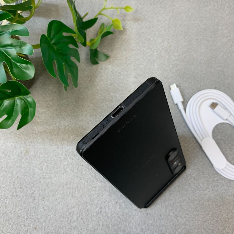 Sony Xperia 1 VI SO-51E 256GB �֥�å� �ɥ����� SIM�ե꡼����̵��