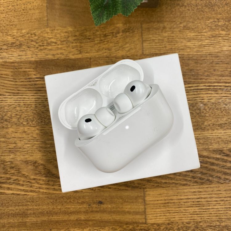 AirPods Pro 3��MFHP4J/A �ۥ磻�� ����̵ H9DXL