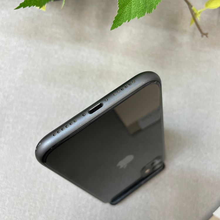 iPhone 11 64GB �֥�å� ������ SIM�ե꡼ ����̵��
