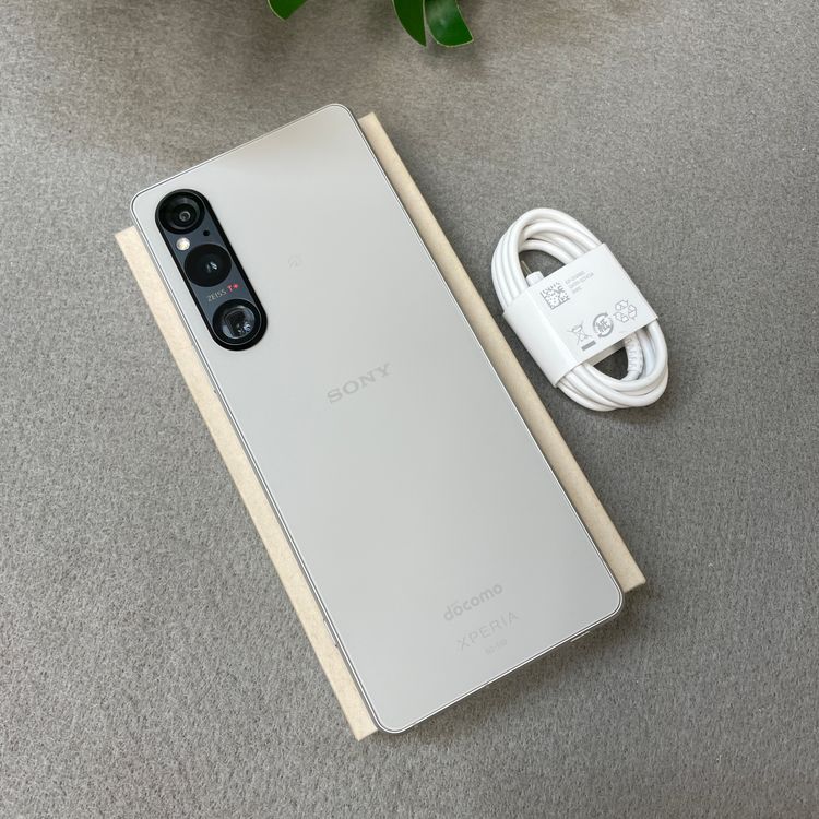 Sony Xperia 1 V SO-51D 256GB ����С� �ɥ����� SIM�ե꡼����̵��
