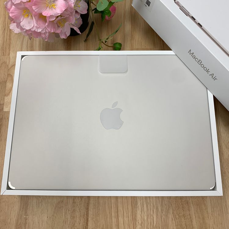 新品、未使用MacBook Air 13インチ M3チップ スターライト 送料無料 GR2GX