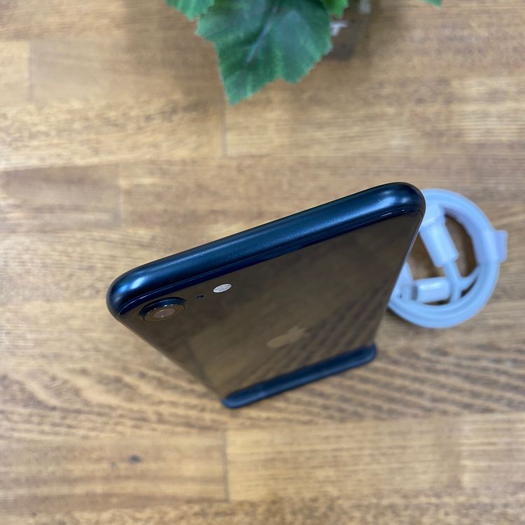 �Хåƥ꡼ 97% iPhone SE(�裳����)64GB ����SIM�ե꡼ ����̵��