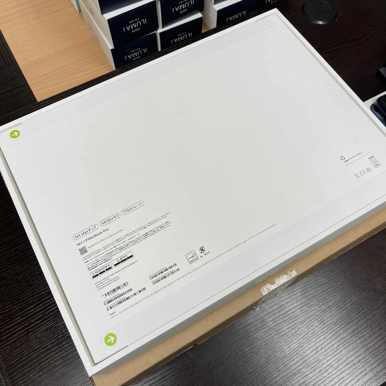 ʡ̤ MacBook Pro 16 M4 Max å 48GB SSD 1TB