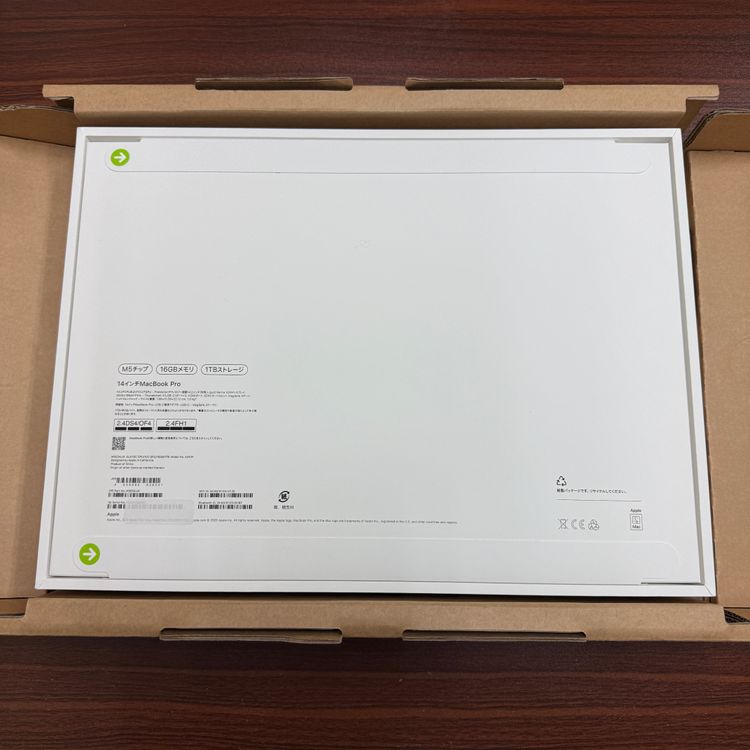 ʡ̤ MacBook Pro 14 M5å 1TB ̵