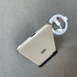 �Хåƥ꡼ 100% iPhone SE3 64GB �������饤�� ������ SIM�ե꡼ ����̵��