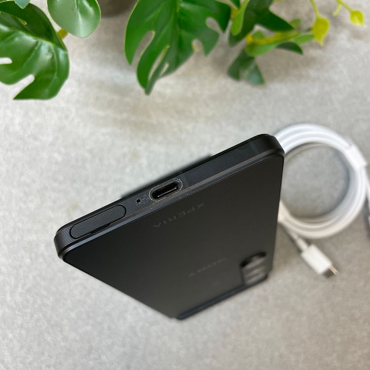 Sony Xperia 1 VI SOG13 256GB �֥�å� AU�� SIM�ե꡼����̵��