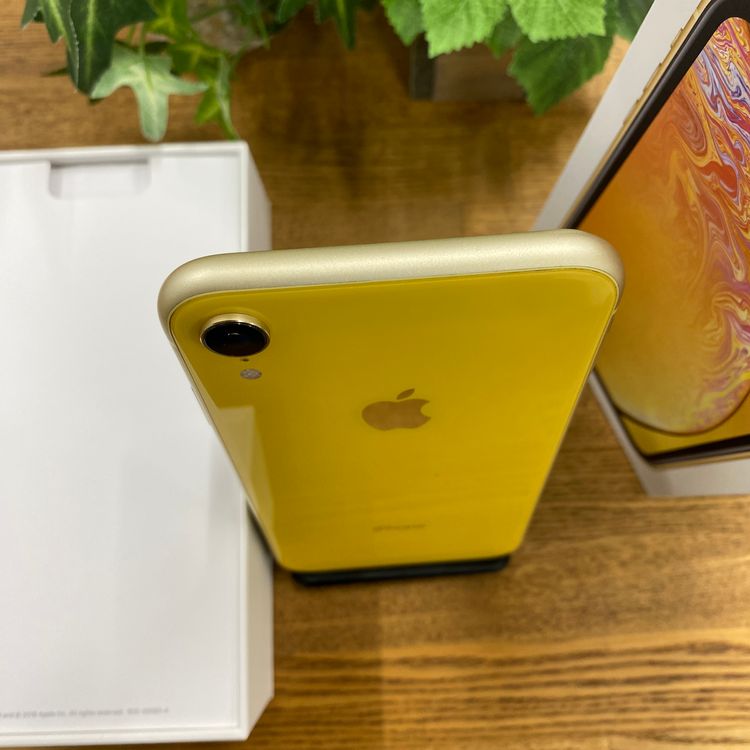 iPhone XR 128Gb �������� ����SIM�ե꡼ ����̵��