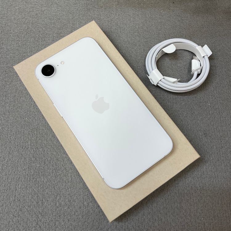 �Хåƥ꡼100% iPhone 16e 128GB �ۥ磻�� Apple�� SIM�ե꡼����̵��