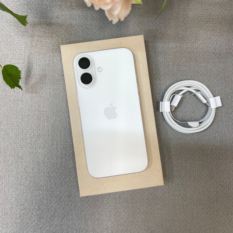 iPhone 16 256GB �ۥ磻�� ������ SIM�ե꡼ ����̵��