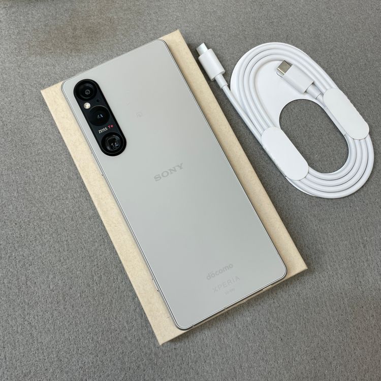 Sony Xperia 1 V SO-51D 256GB ����С� ������ SIM�ե꡼����̵��