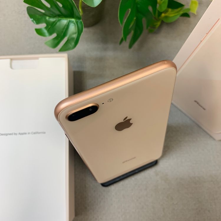 iPhone8 Plus 64GB ������� ����SIM�ե꡼ ����̵��