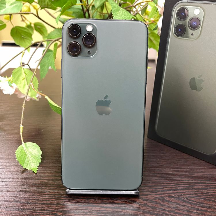 新品同様 iPhone 11ProMax 512GB グリーン 国内SIMフリー 送料無料
