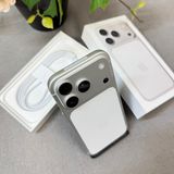 ����Ʊ�� �Хåƥ��100% iPhone 17Pro 256GB ����С������� SIM�ե꡼