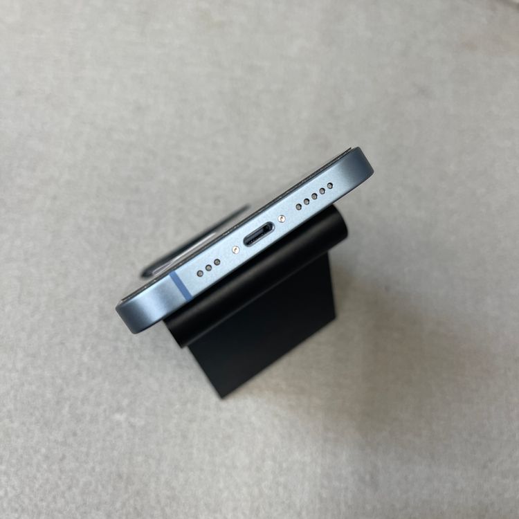 ����� iPhone 14 �֥롼 128GB ����̵��