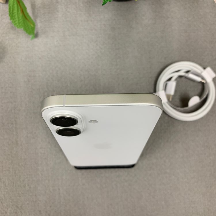 �Хåƥ꡼ 100% iPhone 16 128GB �ۥ磻��  ������ SIM�ե꡼����̵��