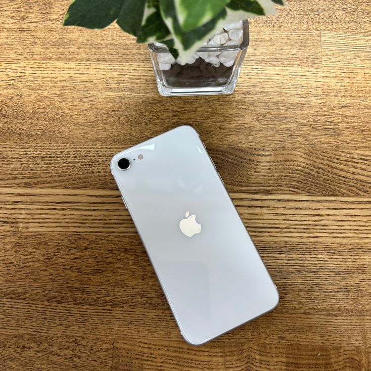 iPhone SE2 64GB �ۥ磻�� ������ SIM�ե꡼ ����̵��